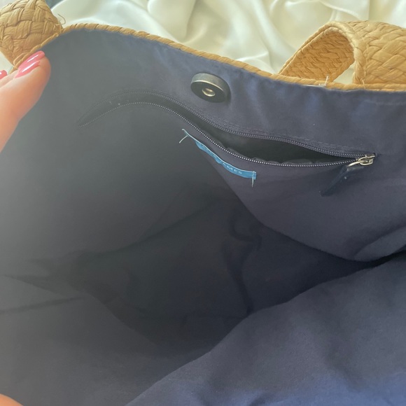 Draper James straw handbag - Picture 6 of 6